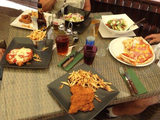 Pub & Bistro Tomis